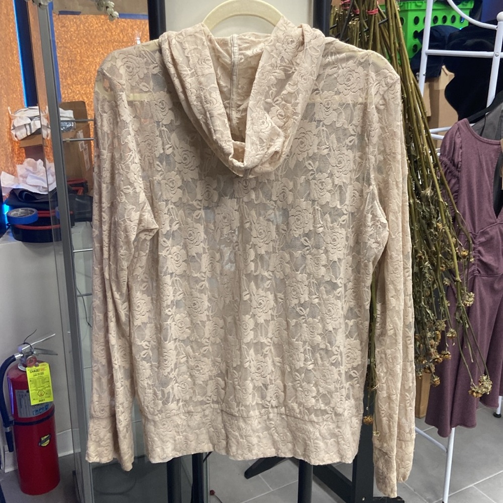 Iris Basic Extra Large Lace Hoodie, Pale Pink Bei… - image 2